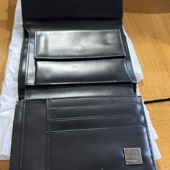 Fendi Black zucca fold over wallet - Picture 14 of 15
